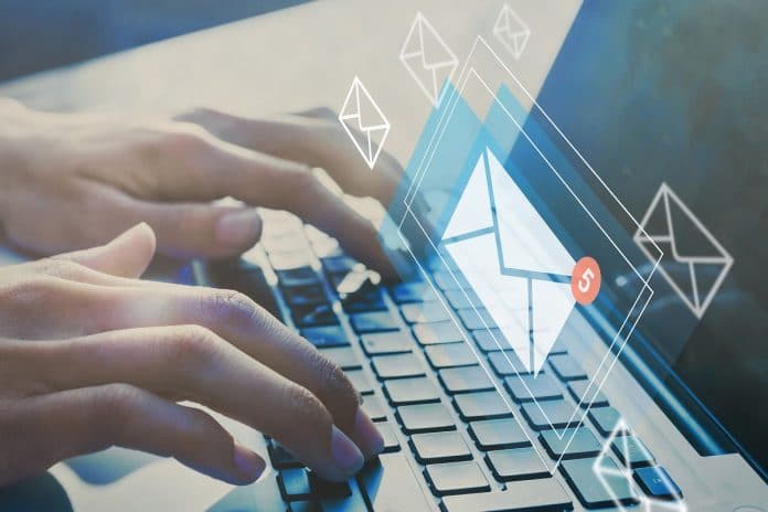 Pourquoi opter pour une messagerie collaborative open source ?