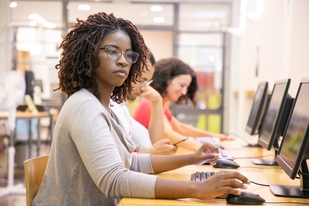 Pourquoi rédiger un business plan pour un centre de formation en informatique ?